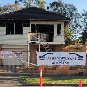 1600 demolition in progress01